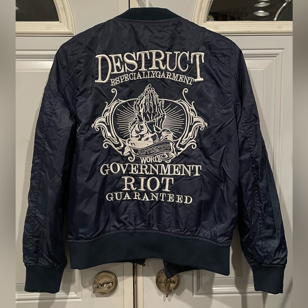Bomber Jacket - Picture 2 of 4